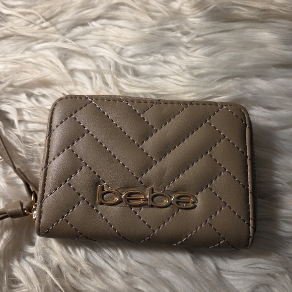 Bebe Tan Quilted Women's Bag Set - Picture 4 of 9